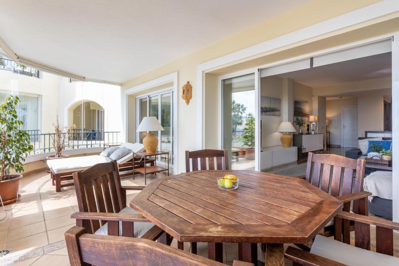Homeforguest Front Line Beach Apartment In Hacienda Playa Μαρμπέλλα Εξωτερικό φωτογραφία