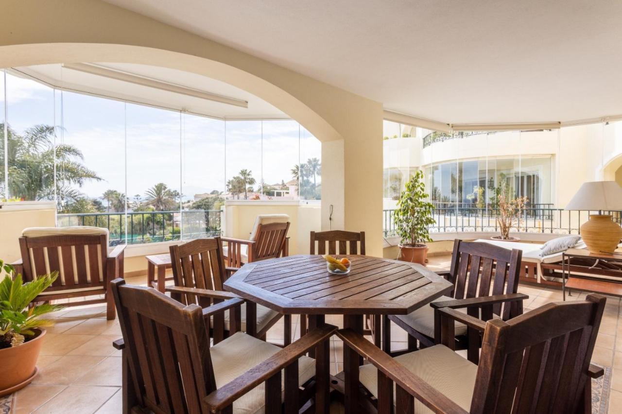 Homeforguest Front Line Beach Apartment In Hacienda Playa Μαρμπέλλα Εξωτερικό φωτογραφία