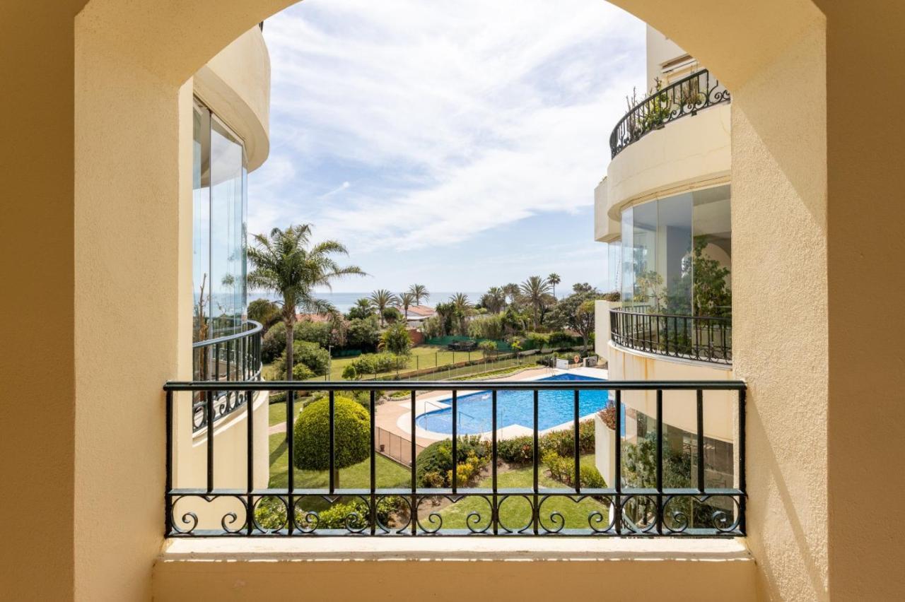 Homeforguest Front Line Beach Apartment In Hacienda Playa Μαρμπέλλα Εξωτερικό φωτογραφία